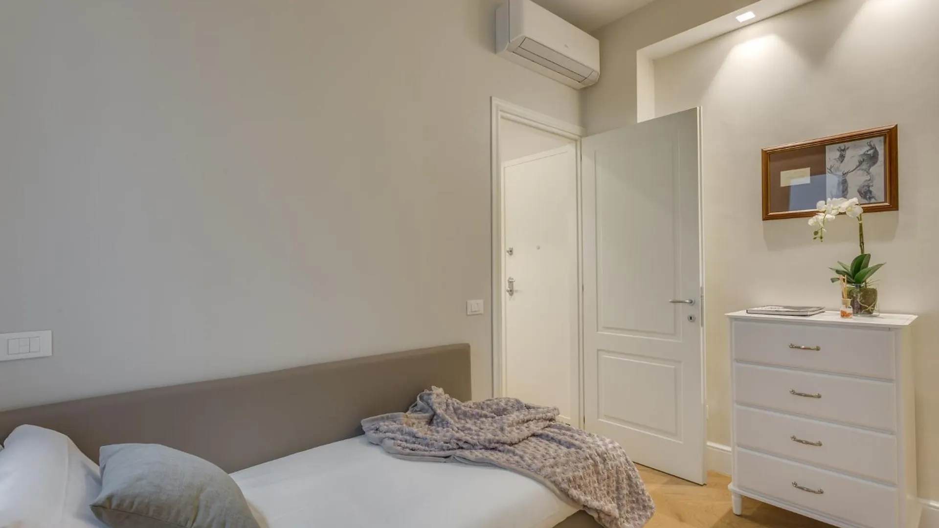 Sophisticated Home Florencia